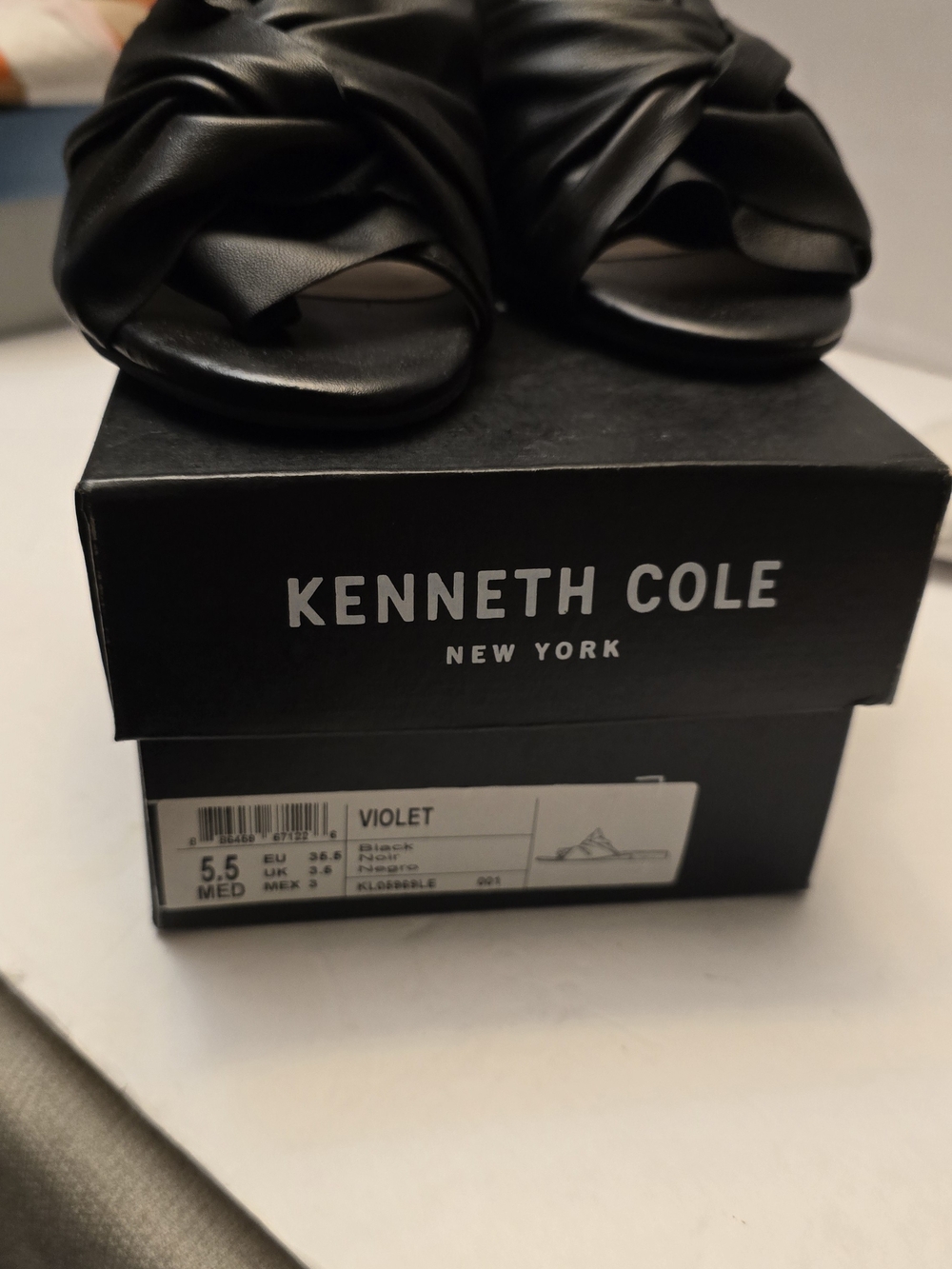 Kenneth Cole Black Men’s Slide Sandals